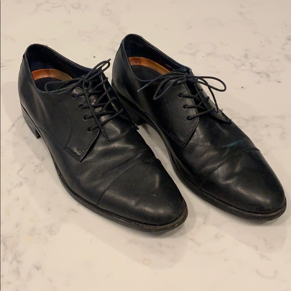 Cole Haan lace up